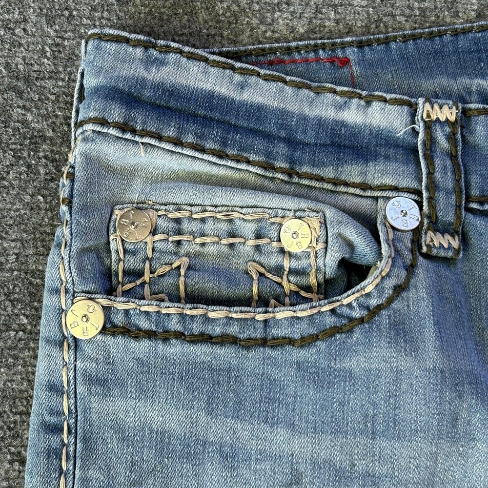 True Religion Ricky Relaxed Straight Jeans Mens 36x34 Blue Light Wash Distressed - Picture 8 of 16